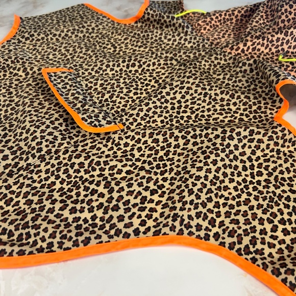Leopard Print Dog Raincoat w/ Hood “Ware of the Dog” - Picture 7 of 13